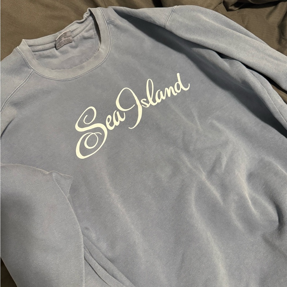 RARE Sea Island Bluish Gray Sweatshirt size Large Comfort Colors NWOT